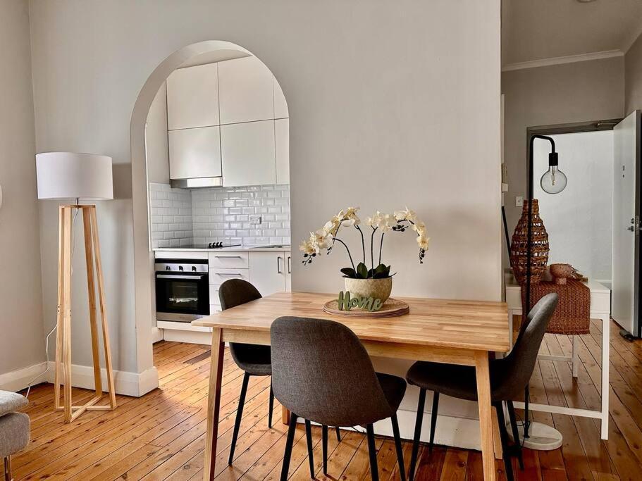 2b Escape @ 89 Roscoe Apartment Sydney